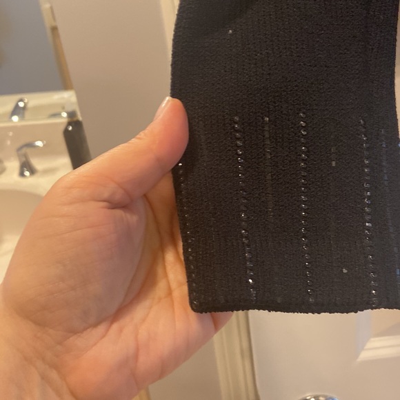 St. John evening sweater. - Picture 3 of 7